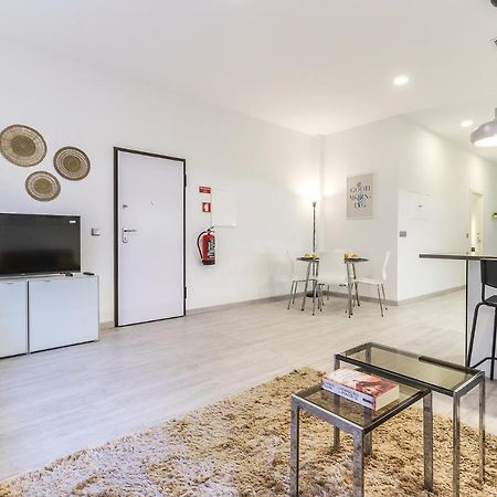 Vita Portucale ! Moscavide Family Apartment Lissabon Exterior foto