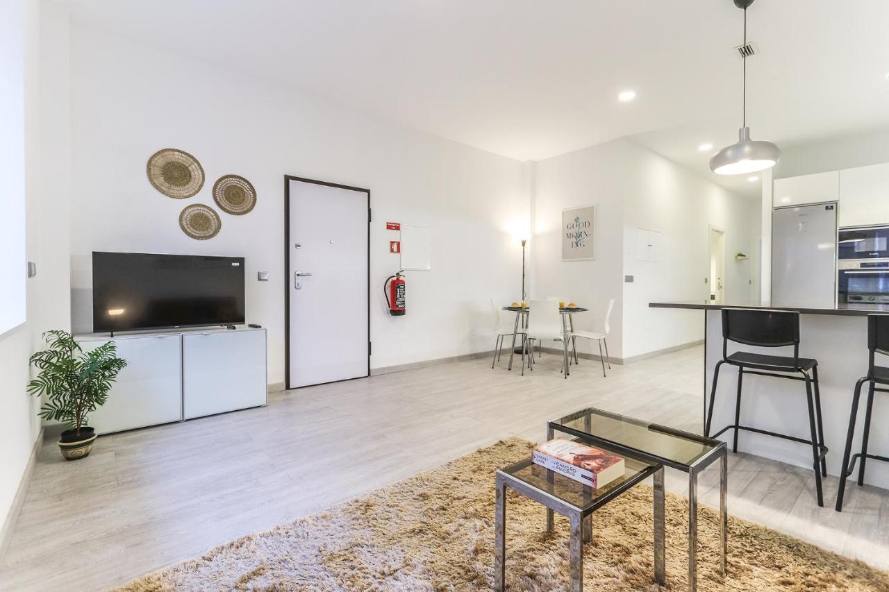Vita Portucale ! Moscavide Family Apartment Lissabon Exterior foto
